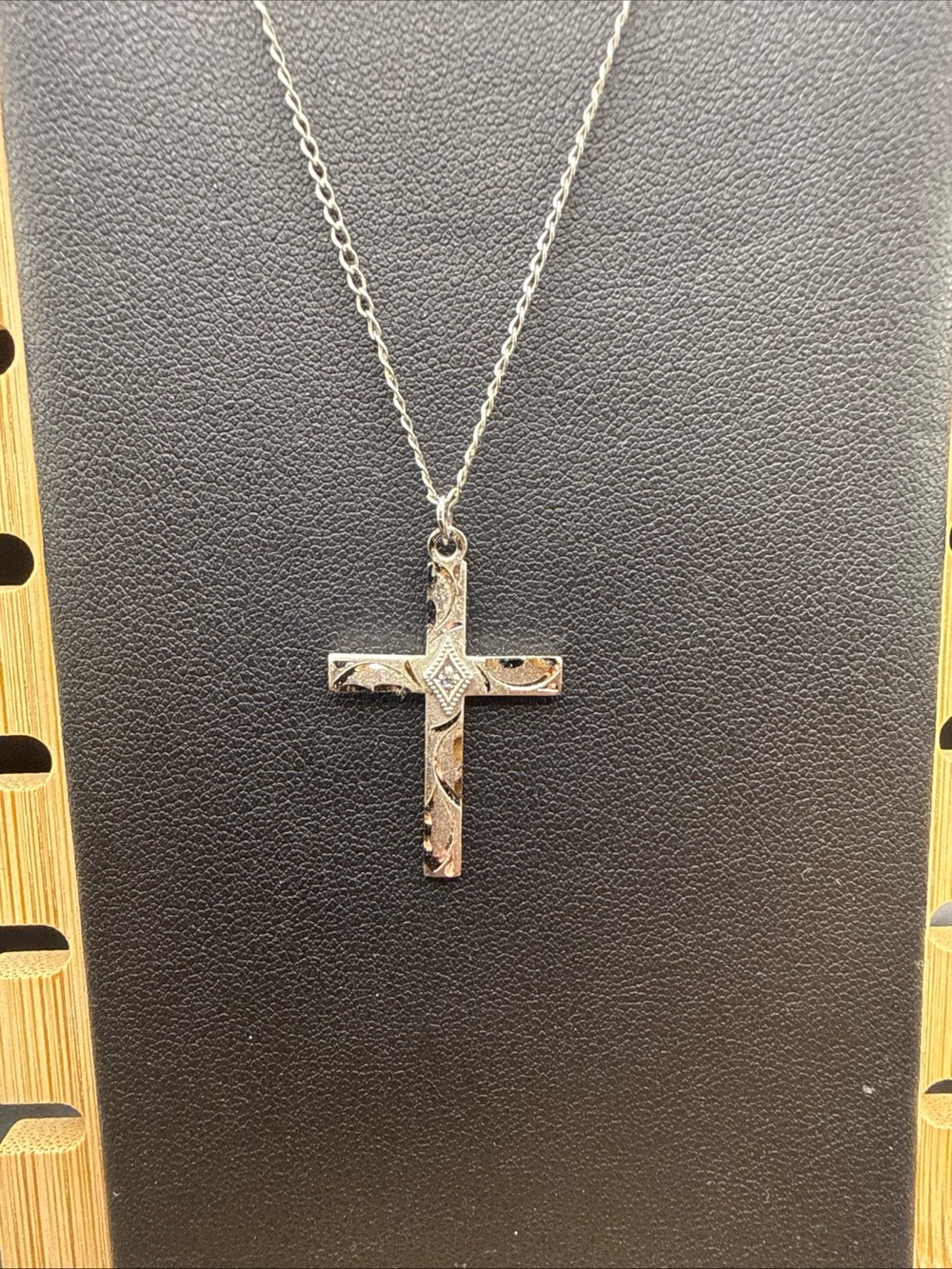 Vintage 925 Sterling Silver Small Cross Pendant 20in